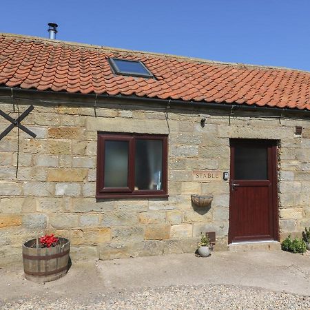 Stable Cottage Staintondale Екстер'єр фото